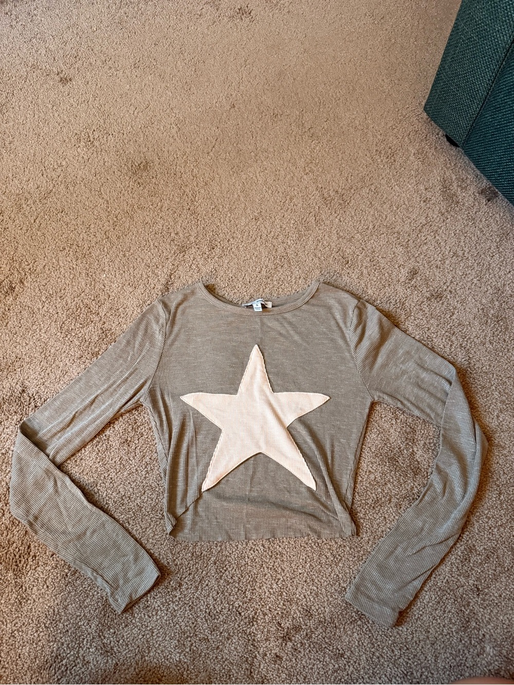 Women’s Long-Sleeve Star Crop Top - Sage